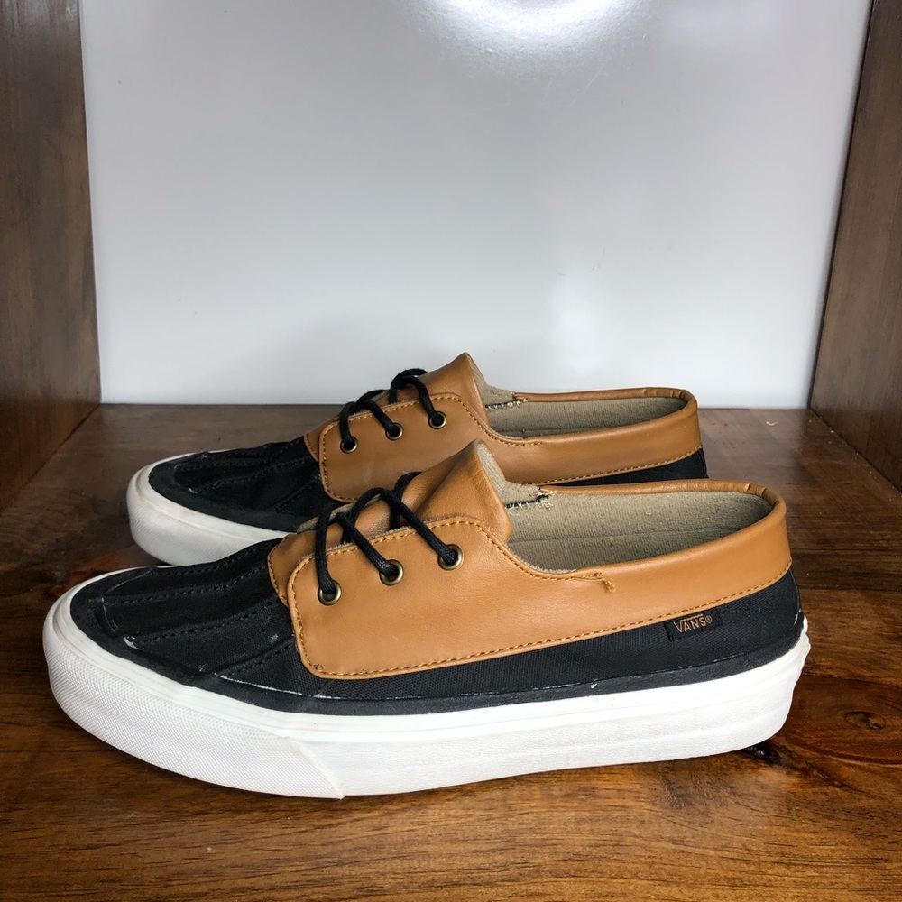 Vans Chauffette MTE Tan & Black Sneakers 11